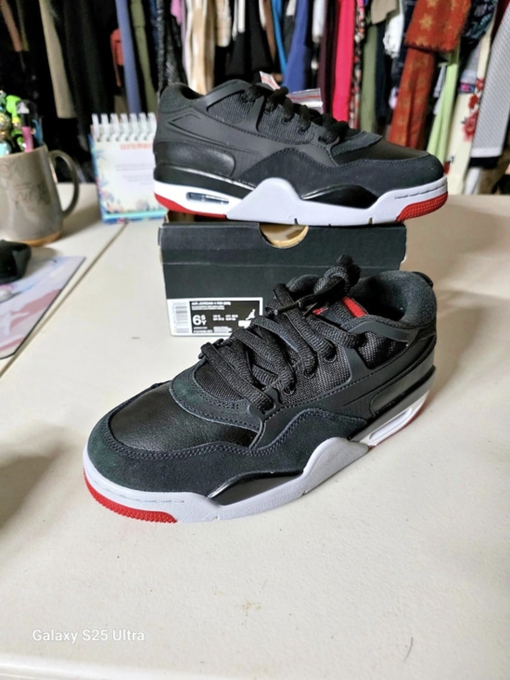 Jordan Air Jordan 4 RM BRED Black Red Sneakers US 6.5Y Like New
